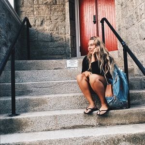 Meet your Posher, Julia